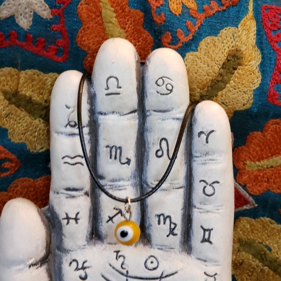 Evil Eye Pendant Necklace Yellow Murano Glass NWT - Picture 2 of 8